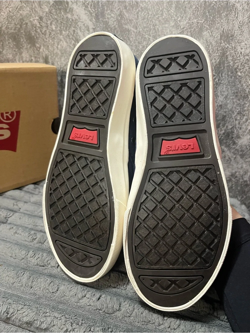 Levis casual canvas